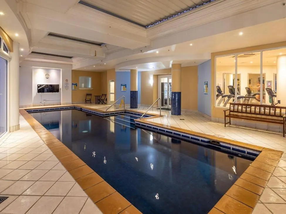 One-Bedroom Escape With Ocean Views Gold Coast Apartamento